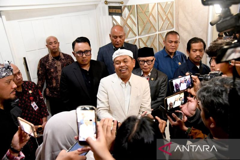 Aduan Jalan Rusak Garut Membanjir, Dedi Mulyadi Pertanyak...