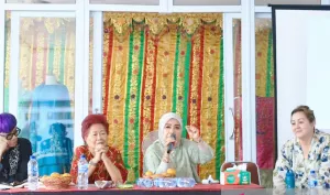 Dari Kampung Sampai Pasar Dunia, Sulaman Kapalo Samek Padang Pariaman Disulap Jadi Produk Mewah