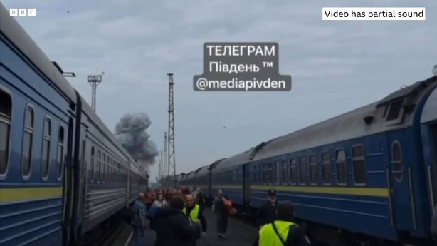 Drone Russia Hantam Kereta Api Ukraina, Rombongan Diploma...
