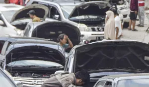 Jangan Panik! Ini SOP yang Aman Saat Mobil Mogok di Perjalanan