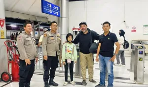 Polisi Bantu Warga Yogyakarta yang Kehilangan Barang Berharga di Tangsel