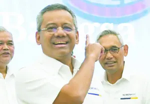 Presiden Lantik Suahasil Nazara jadi Menkeu Gantikan Purbaya