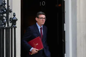 Sikap PM Inggris Andy Burnham soal Penyatuan Irlandia Tetap Tegas