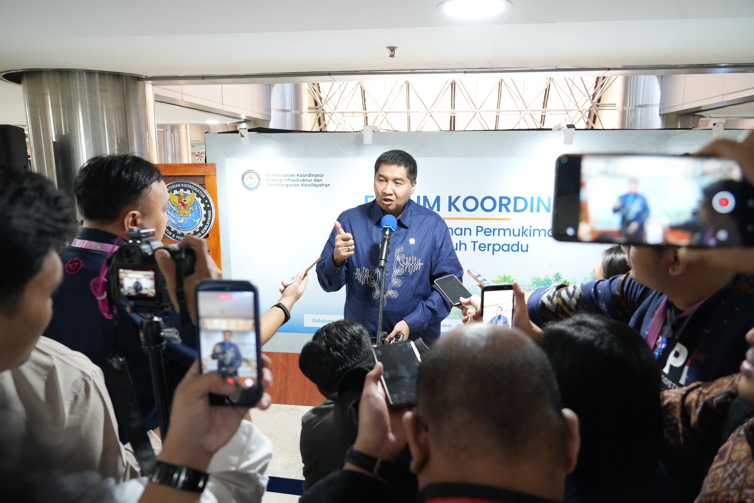 Tak Cuma Bedah Rumah! Pemukiman Kumuh Harus Disulap Sampai ke Ekonomi Warga