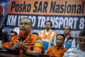 Virgo Transport 8 Dihantam Ombak, 128 Orang Masih Dicari