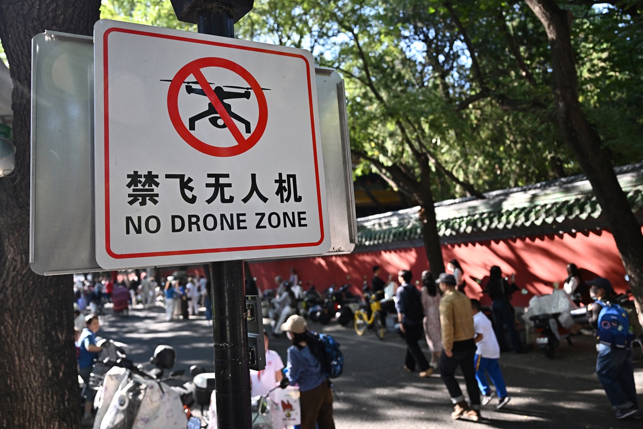Beijing Larang Kepemilikan “Drone” Mulai November