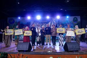 BNN Gaungkan Perang Melawan Narkoba Lewat Seni Sunda