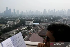 IQAir: Udara Jakarta Terburuk Ketiga di Dunia pada Selasa Pagi, Warga Diimbau Tetap Pakai Masker