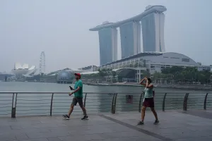 Kualitas Udara Singapura Terburuk Sejak 2019 Akibat Kabut Asap Kebakaran Hutan di Indonesia