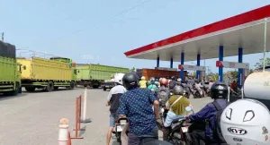 Apakah BBM di Bengkulu Langka dan Sebabkan Antrean Panjang? Ini Penelusurannya!