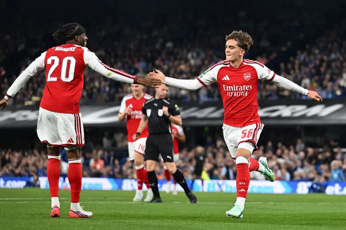 Arsenal Menang Telak 4-2 atas Ipswich, Max Dowman Cetak Dua Gol!
