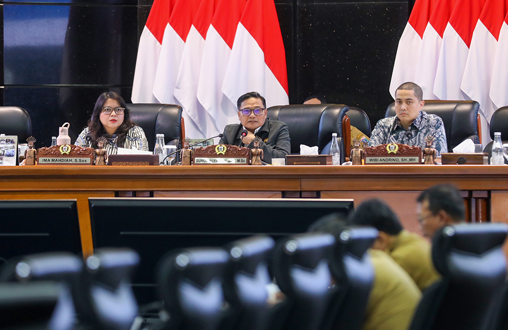 DPRD DKI Setujui Ranperda Perubahan APBD 2026 Capai Rp79,...