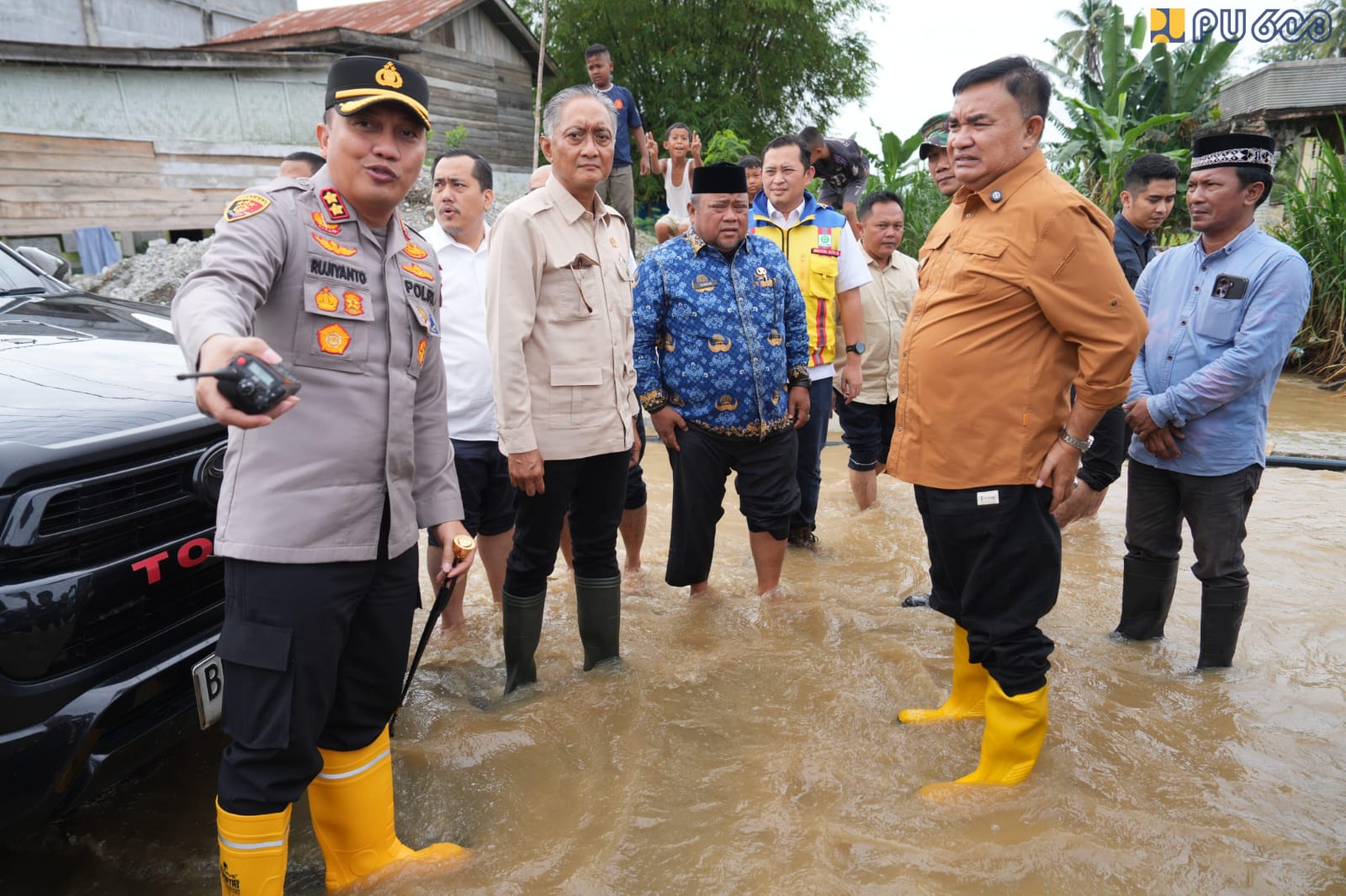  Banjir Aceh Tenggara Bikin Jembatan Kuning Jebol, Menteri PU: Harus Dikangkangin Pakai Flyover!