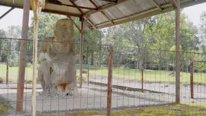 Batu Purba Berbicara di Tengah Keseharian