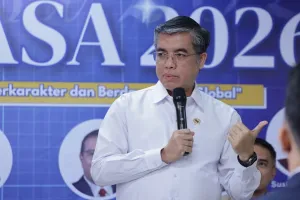Menaker: Mahasiswa Perlu Seimbangkan Keahlian Teknis dan Kemampuan Komunikasi.