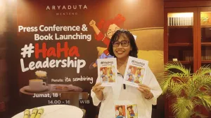 Buku Karya Ita Sembiring #HaHa Leadership Ajak Pemimpin Berani Bercermin Lewat Humor