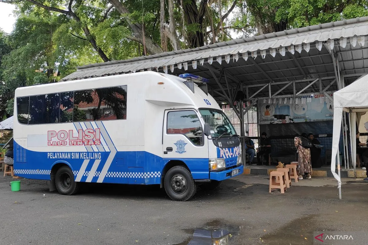 Jumat Mau Perpanjang SIM? Catat 5 Lokasi SIM Keliling Jak...