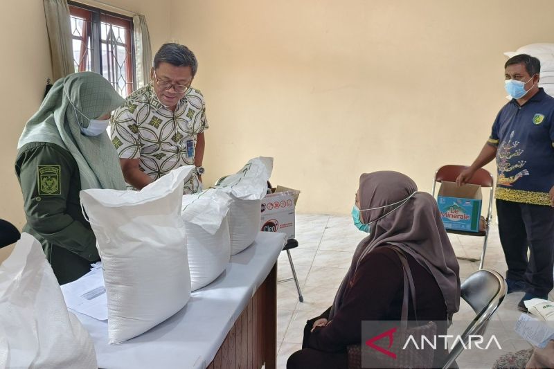 Perum Bulog Kalteng Prioritaskan Daerah Terpencil untuk Salurkan Bantuan Pangan 