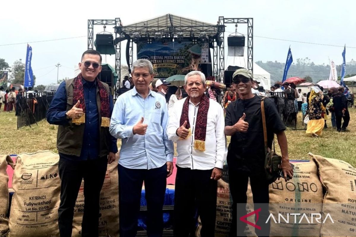 Dirjen Perkebunan Jambi Bantu Petani Kerinci Perluasan Tanaman Kopi Arabika 650 Hektare