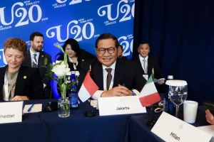 Gubernur Pramono Anung Pamer Pertumbuhan Ekonomi Jakarta di Forum U20 New York