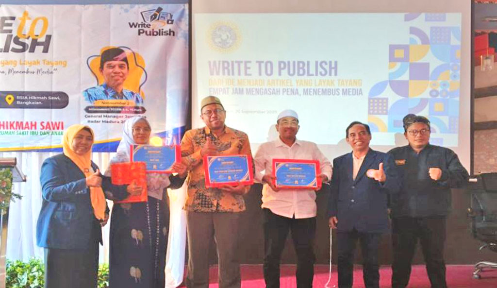IKA Unair Bangkalan Gembleng Ratusan Orang Jadi Penulis