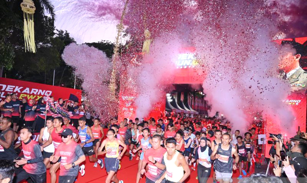 Meriah, Ribuan Peserta Ikuti Soekarno Run di Banyuwangi