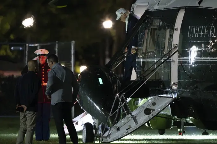 Trump Potong Libur Akhir Pekan di Camp David, Buru-buru K...