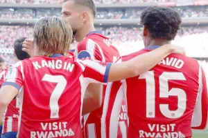 Drama VAR dan Penalti, Atletico Madrid Pecundangi Real Madrid di Laga Derby Membara!