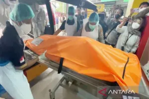 Jenazah ke-10 Korban Kapal Virgo Tiba, Tim DVI Polda Kalsel Mulai Identifikasi