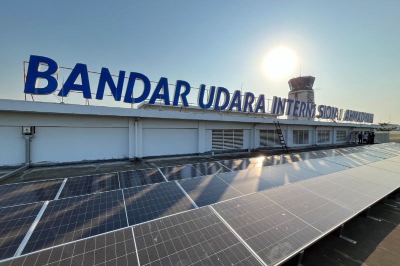 PLTS 100 kWp Hasilkan 63.800 kWh, Bandara Ahmad Yani Genjot Energi Hijau
