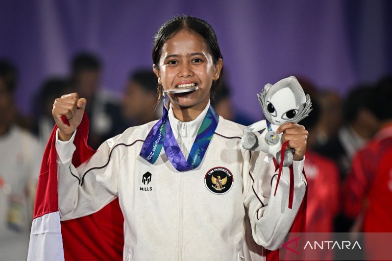 Sumaya Cetak Sejarah dengan Medali Perak Pertama di Asian...