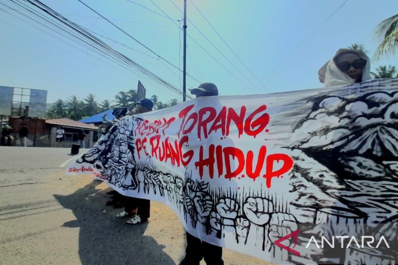 WALHI Gorontalo Dampingi Wa...
