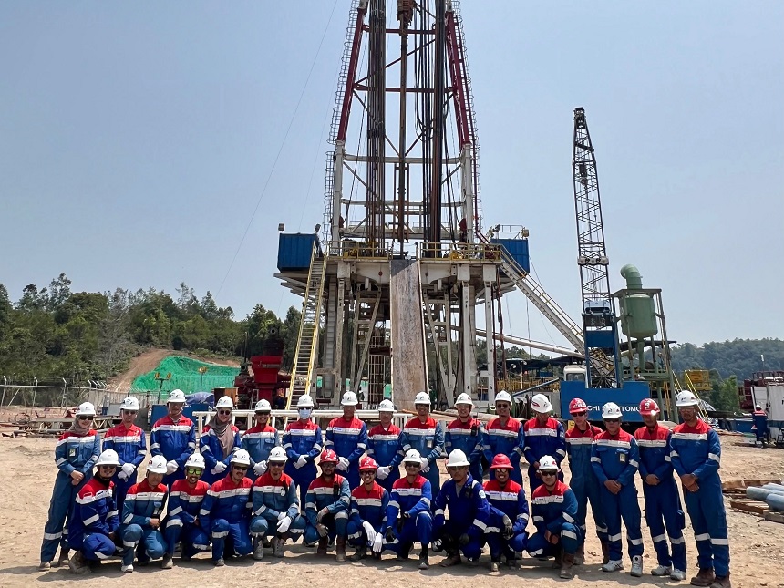 Percepat Pengembangan Panas Bumi, PGE Resmi Memulai   Pengeboran Sumur Kedua untuk Pengembangan PLTP Lumut Balai Unit 3.