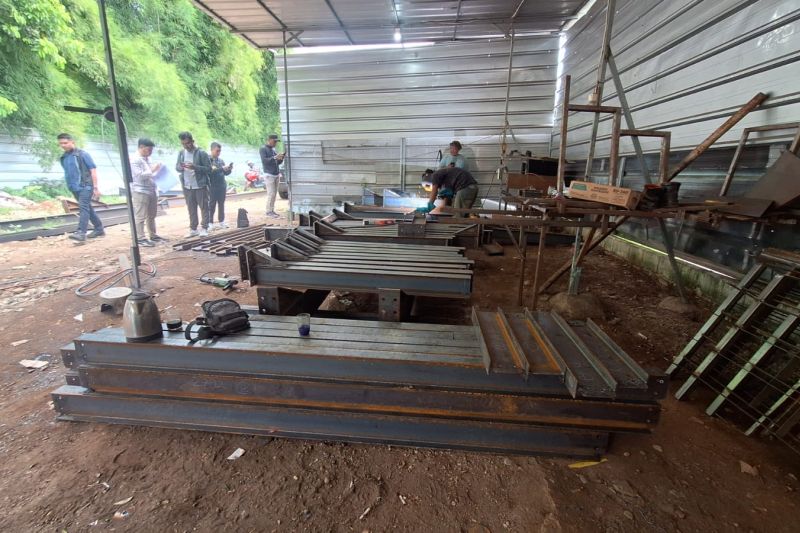 Proyek Jembatan Tegal Alur Jakbar Tetap Bergerak, Kompone...