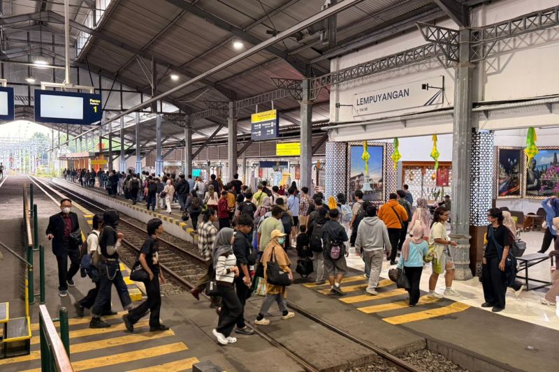 Stasiun Lempuyangan Bersiap Naik Kelas, Ekonomi Yogyakart...