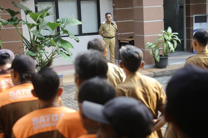 Wali Kota Tangerang Minta Aparat Waspadai Bencana Hidrome...