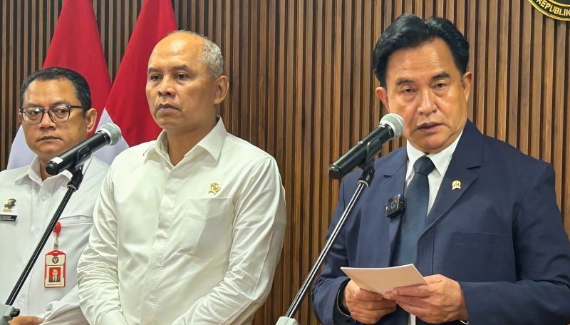 Menko Yusril: Pemerintah Hormati KPK jika Ingin Periksa N...