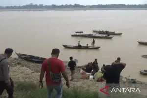 Polres Muaro Jambi Bubarkan Perburuan Benda Antik di Sungai Batanghari