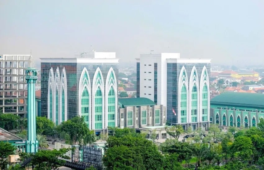 Hanya Seminggu Menjabat, Kemenag Resmi Berhentikan Akhmad...