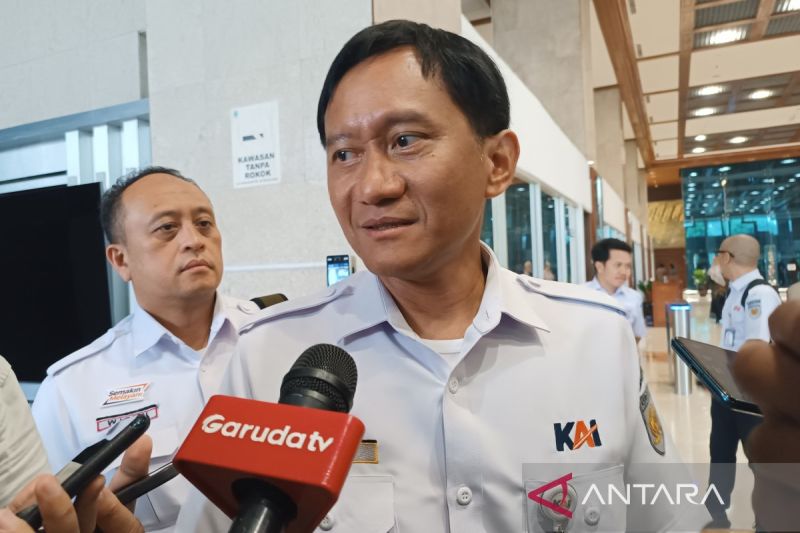 KAI Bikin Gebrakan! 1.404 Perlintasan Sebidang Bakal Dipa...