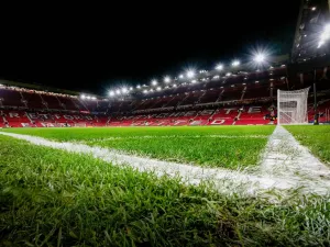Manchester United Jual Poto...