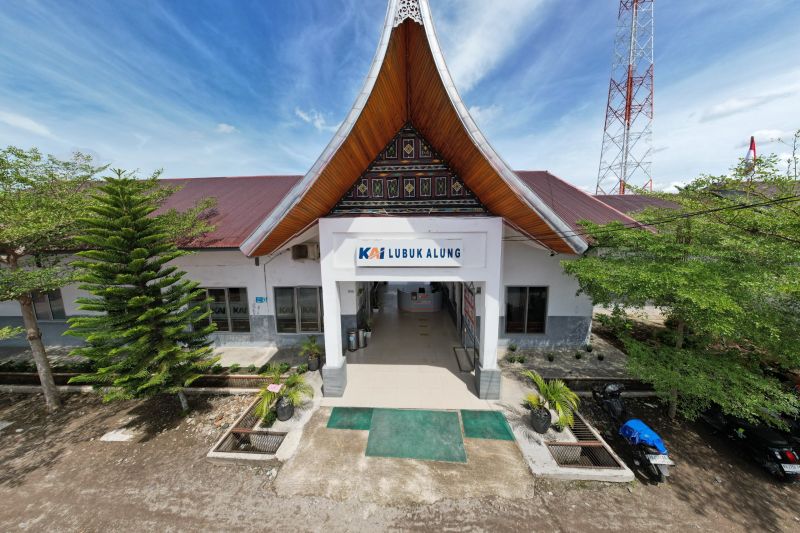 Stasiun Lubuk Alung Diproyeksikan Jadi Simpul Transportas...
