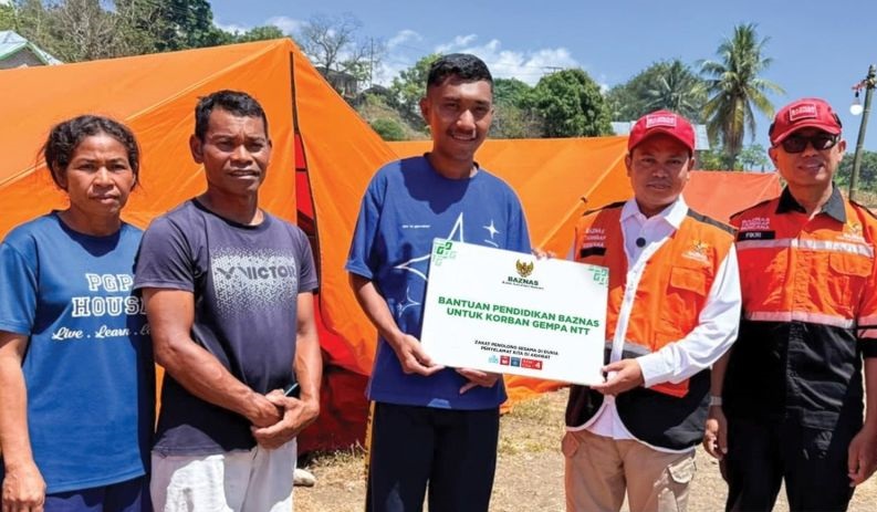 Baznas Salurkan Bantuan Pendidikan Rp3 Juta untuk Mahasiswa NTT Terdampak Gempa