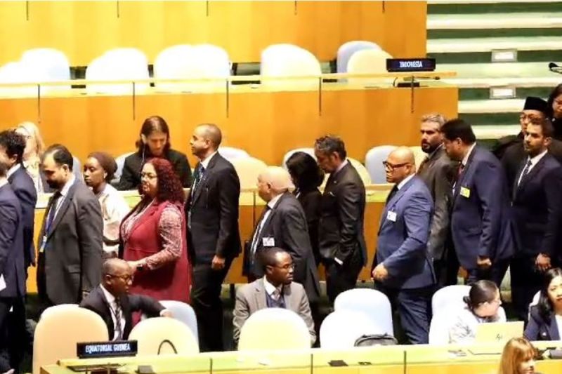 Delegasi Indonesia Walk Out saat Benjamin Netanyahu Akan ...