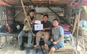 Habibie, Si Kecil yang Berjuang Demi Ekonomi Keluarga Terima Bantuan dari Dompet Dhuafa 