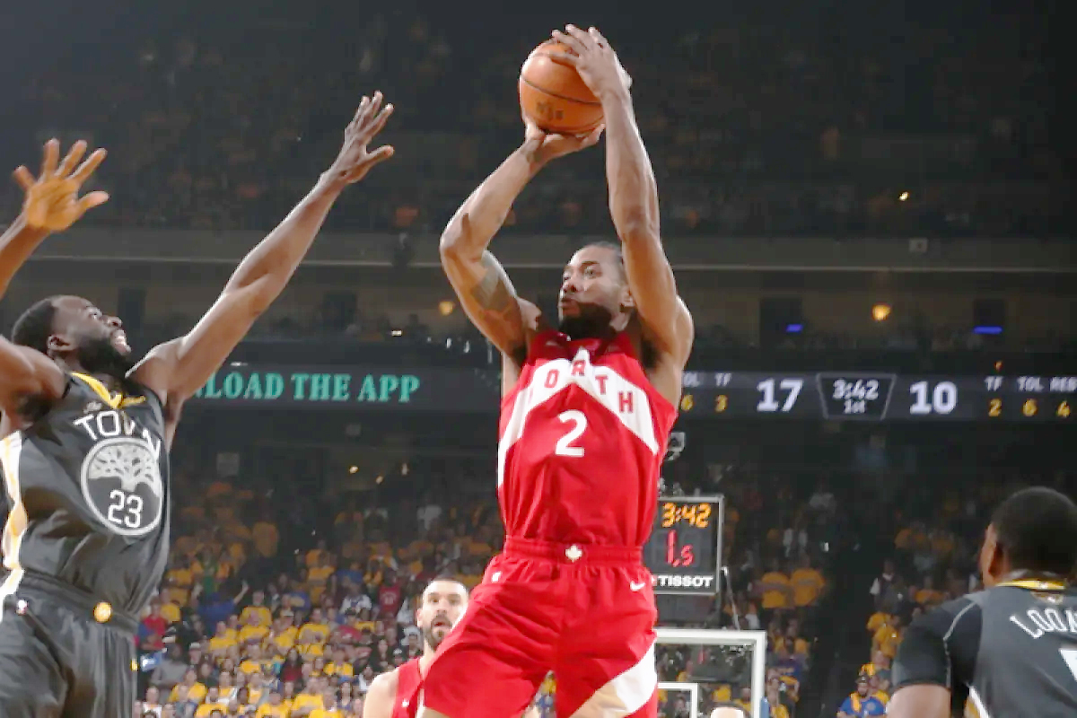 Mudik Ke Toronto, Kawhi Leonard Resmi Tinggalkan Clippers Demi Raptors