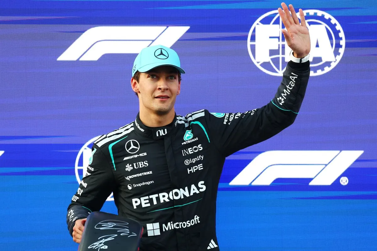 Bukan Verstappen! Russell Rebut Pole Position GP Azerbaij...