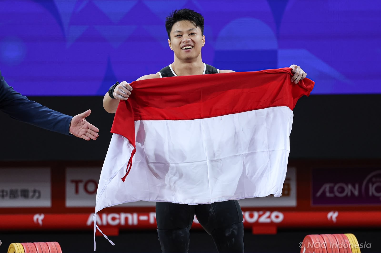 Rahmat Erwin Tambah Emas, Indonesia Naik ke Peringkat 14 ...