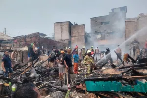 Kebakaran Besar Melanda Permukiman di Pademangan Jakut, Ratusan Jiwa Terdampak