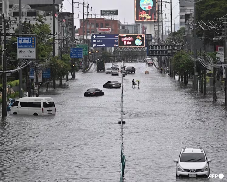Banjir di Thailand Tewaskan 8 Orang, Ratusan Ribu Rumah Terendam